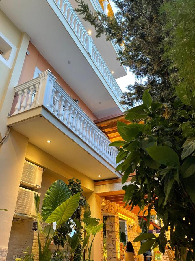 Hotel Vila Rias Wlora Zewnętrze zdjęcie