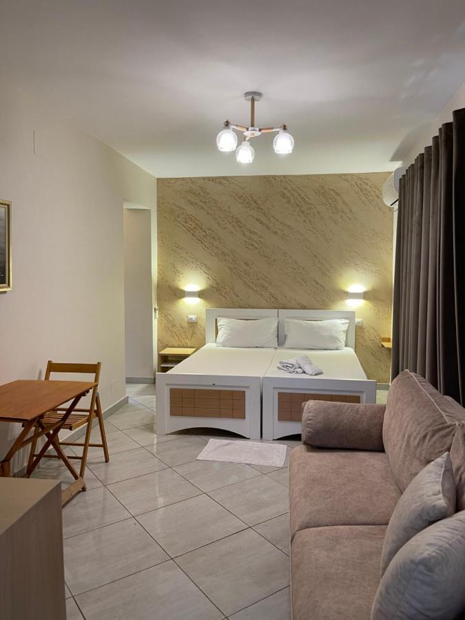 Hotel Vila Rias Wlora Zewnętrze zdjęcie